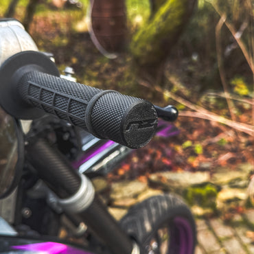 Premium Lock-ON Grips - Plug & Play
