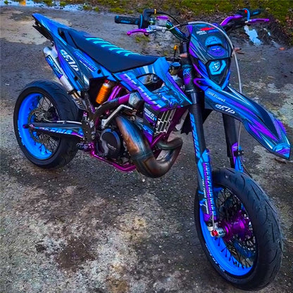 Beta RR Hexagon Headlight (RGBW + App)